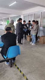 操作工熟练以后8千以上